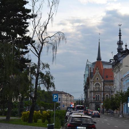 Cluj Central Square 2 Rooms Apartment Ngoại thất bức ảnh