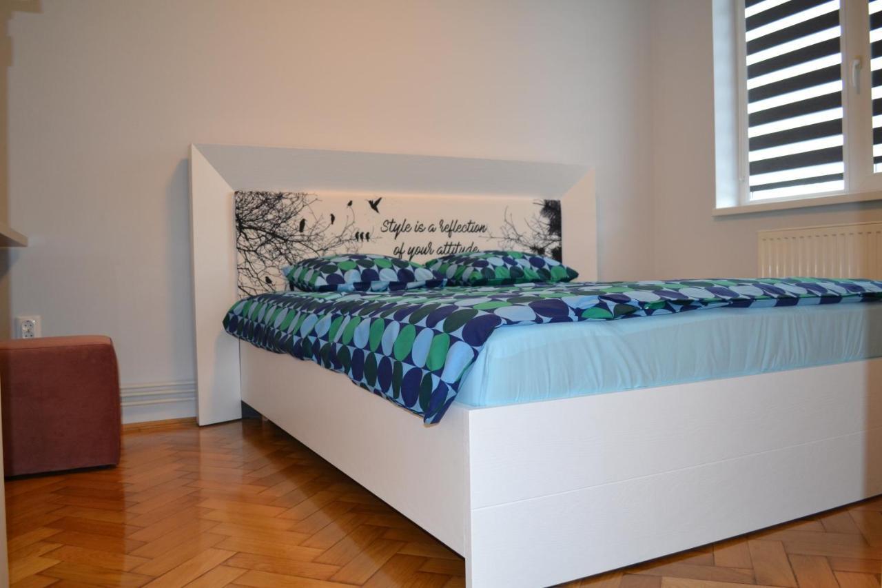 Cluj Central Square 2 Rooms Apartment Ngoại thất bức ảnh
